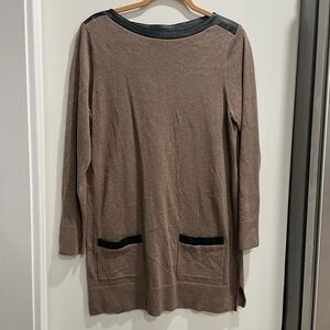JEANNE PIERRE Brown Sweater with Black Details